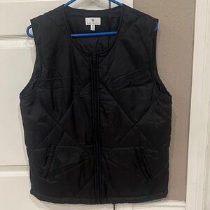 Socialite Black Quilted Outerwear